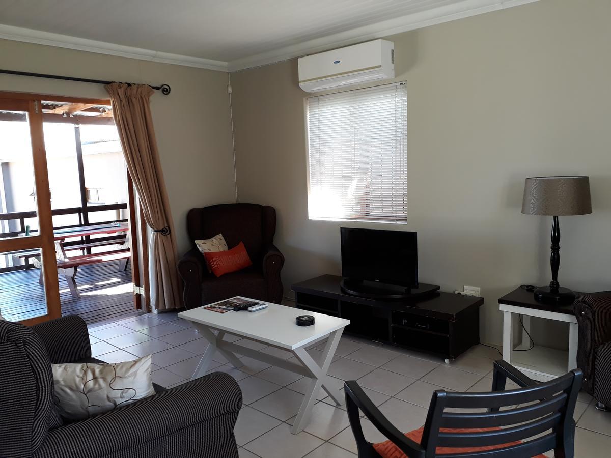 The Upper Deck Apartment Swellendam Dış mekan fotoğraf